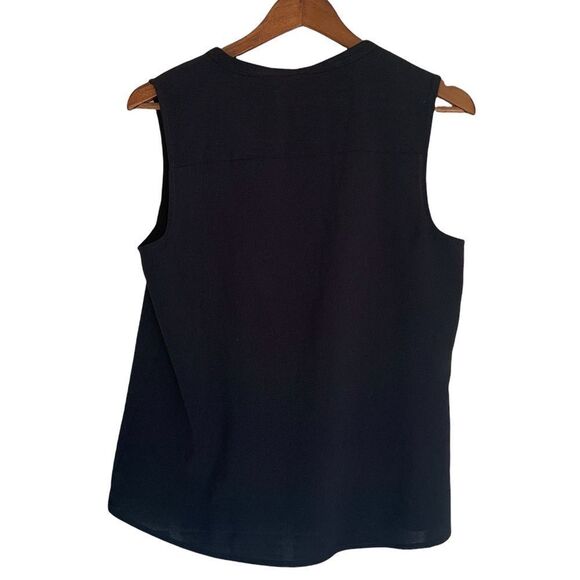 Banana Republic petite black sleeveless notch blouse medium - Picture 2 of 7